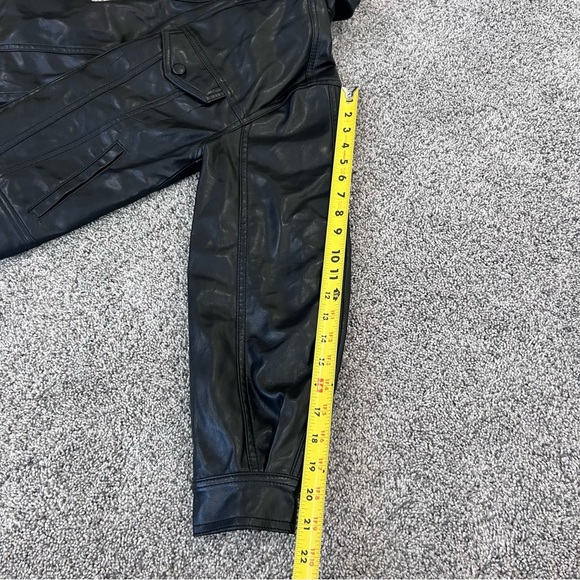 Abercrombie & Fitch Black Vegan Leather Buttery Soft Snap Button Jacket Women XS - Picture 7 of 10